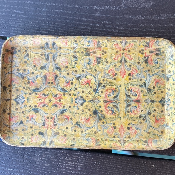 Vintage Japanese Papermache Trays - Picture 11 of 16